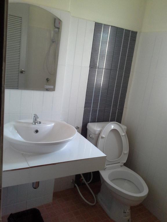 Aparthotel Bansappoori Lamphun Habitación foto